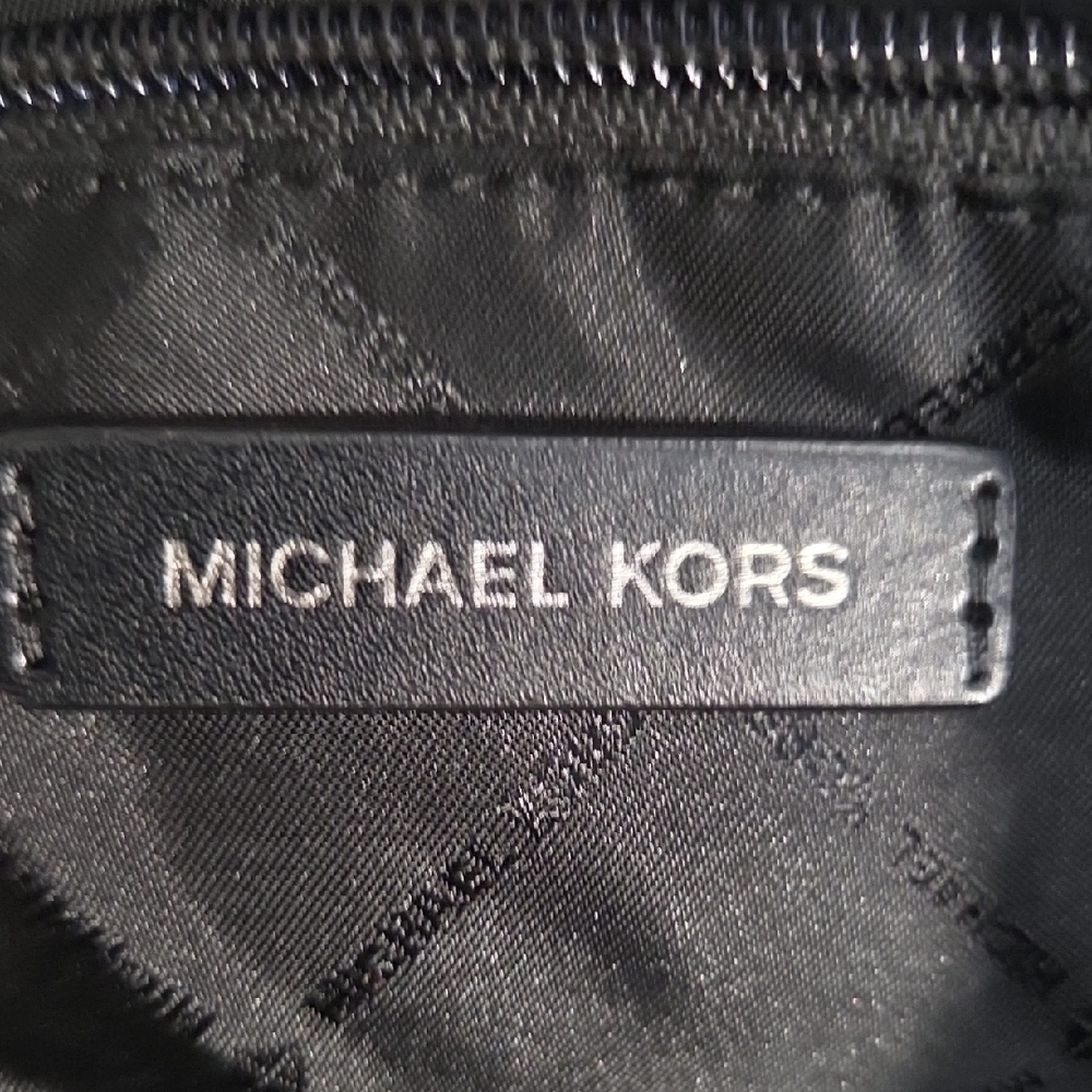 Michael Kors Black Quilted Interior Tote - Picture 2 of 12